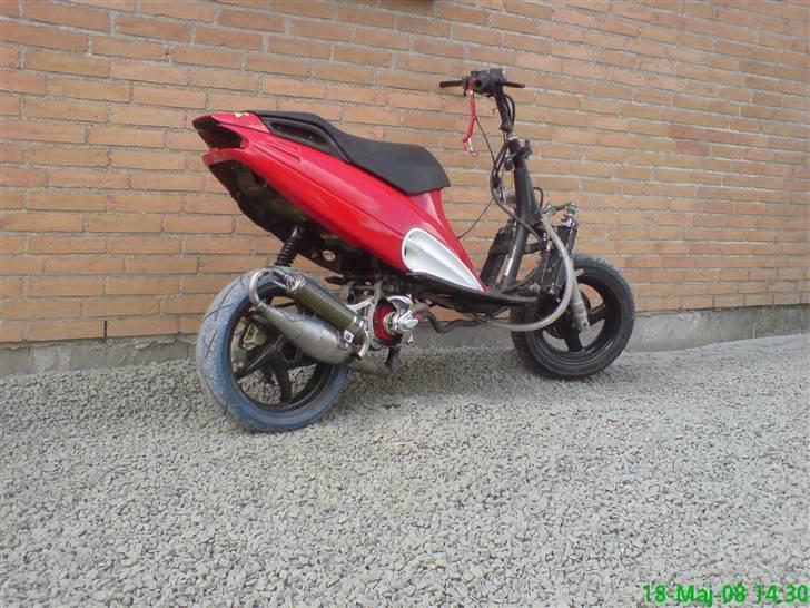 Malaguti F12 TS2 LC DD JHS(solgt) billede 1