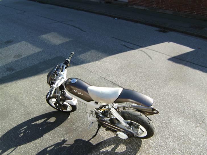 Suzuki Street Magic S6SP - solgt billede 2