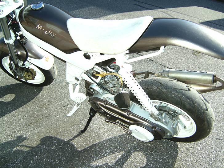 Suzuki Street Magic S6SP - solgt billede 4