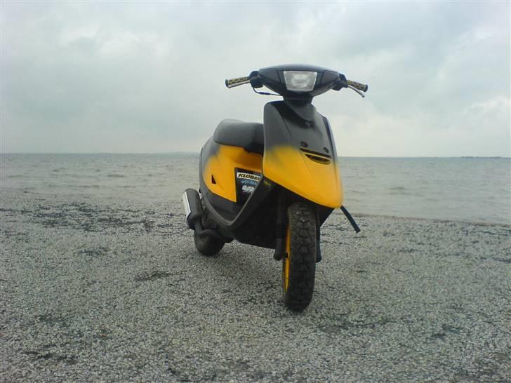 Yamaha Jog Fs (Denne som er lavet om til cykel&scooterhus - Ummm<3 billede 17