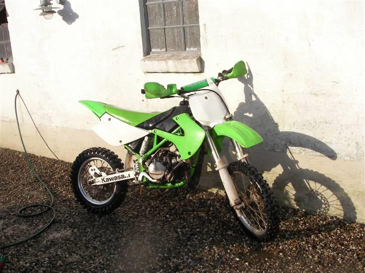Kawasaki 85 lav (SOLGT) - nyvasket 5 min efter kommer en af mine venner og vi køre igen:))) billede 8