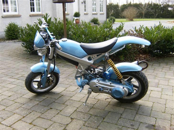 Suzuki Street Magic *SOLGT* billede 5