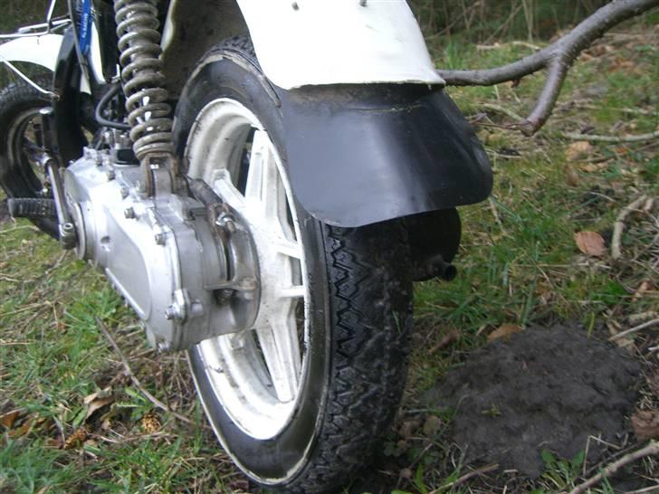 Suzuki fz 50 SOLGT billede 10