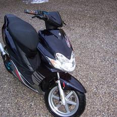 Yamaha Jog R LC Tp  BYTTET