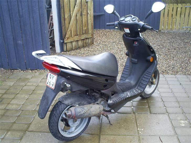 Suzuki Katana LC (SOLGT) billede 3