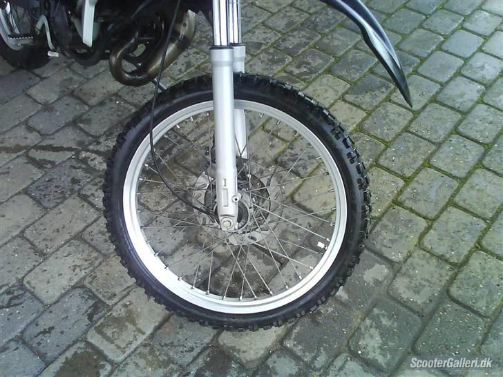 Gilera RCR LC ÐÐ //Solgt// <33 - flotte fælge :P billede 6