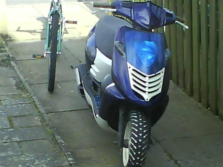 Aprilia sonic gp solgt er fra billede 5