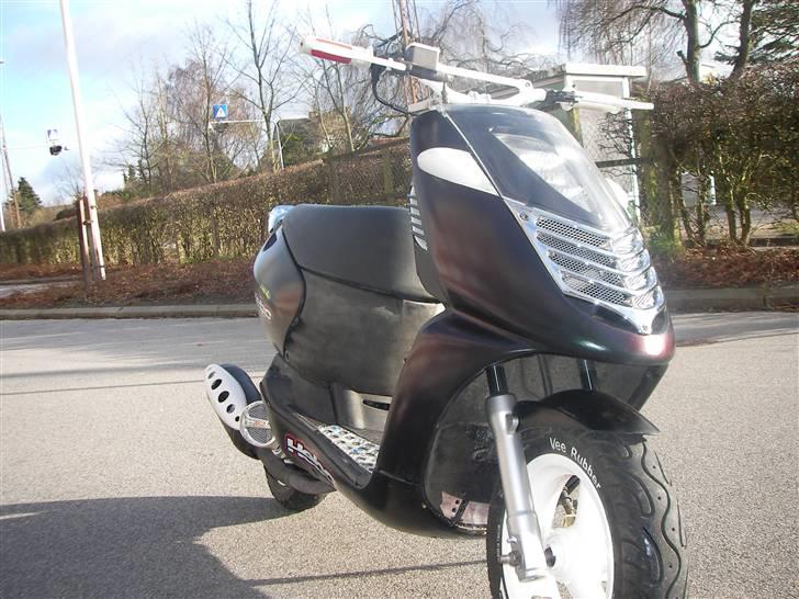 Aprilia Sonic Ac "Efter" SOLGT! - Nå, hvad synes i om den? Tjek i min profil, hvordan den så ud før jeg gik i gang! ;) billede 1