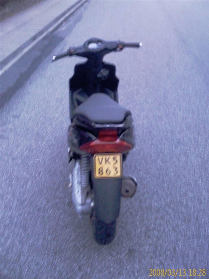 Yamaha jog r ///Solgt/// - gamle skjolde billede 2