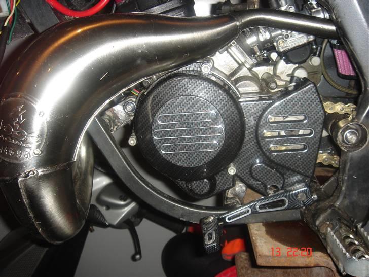 Gilera SMT -Hebo edition- LC-DD - motoren blir malet blank sort.. billede 4