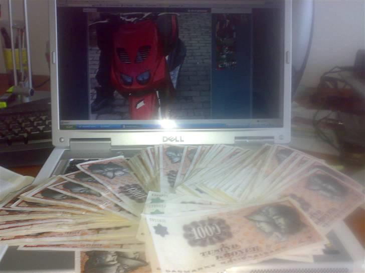 Yamaha flotteste Neo's  - 100 kg. så kan i godt fucke af scooternørder! iser dig NON! billede 14