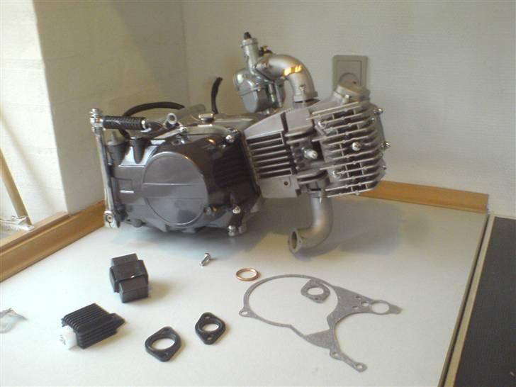 Suzuki K50 + 110cc Lifan  billede 4