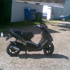 Aprilia sr 50 ditech solgt 30er