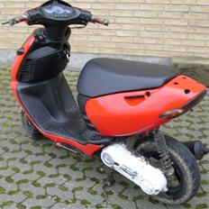 Aprilia sonic ac