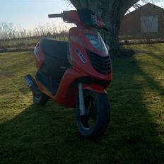 Aprilia Sonic 2002 'SOLGT'