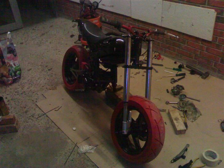 Suzuki street solgt billede 5