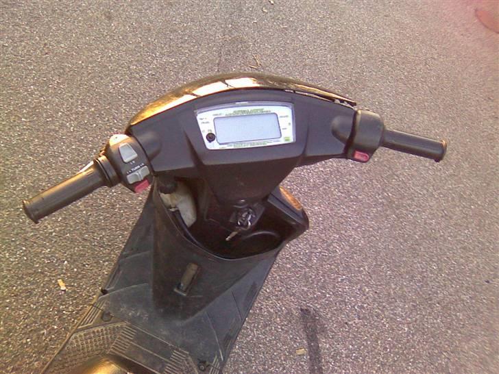 Yamaha Jog LC >solgt< billede 6