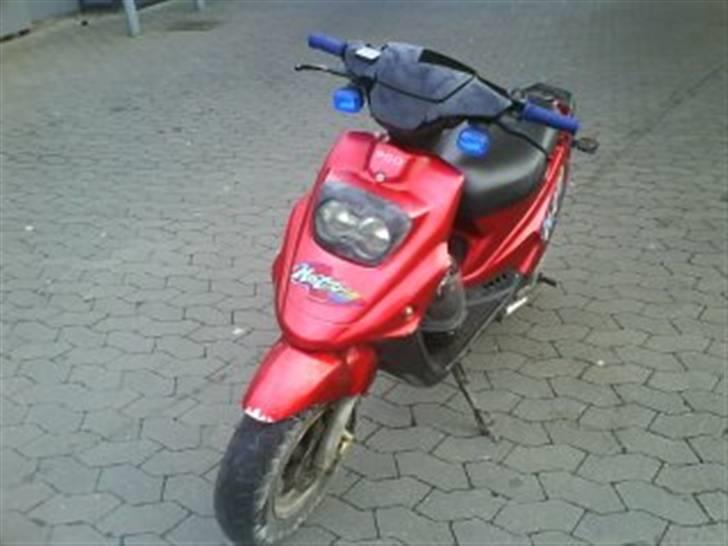 PGO Hot 50 Projekt SOLGT billede 1