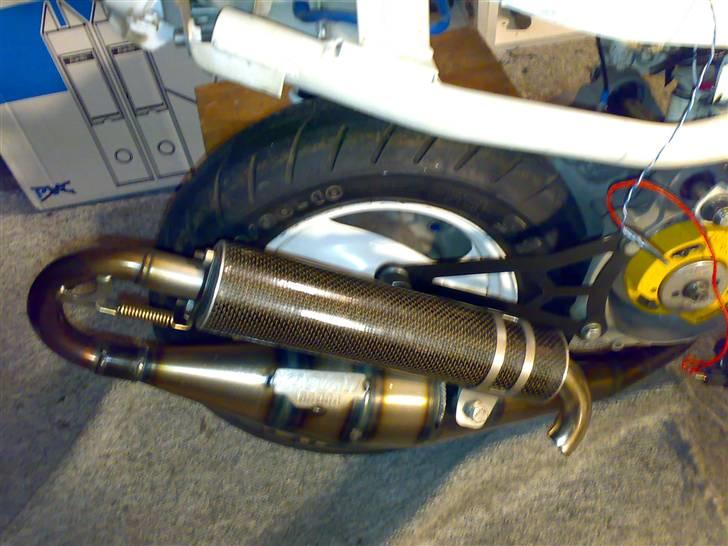 Yamaha Jog Numse rideren! billede 6