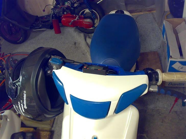 Yamaha Jog Numse rideren! billede 9