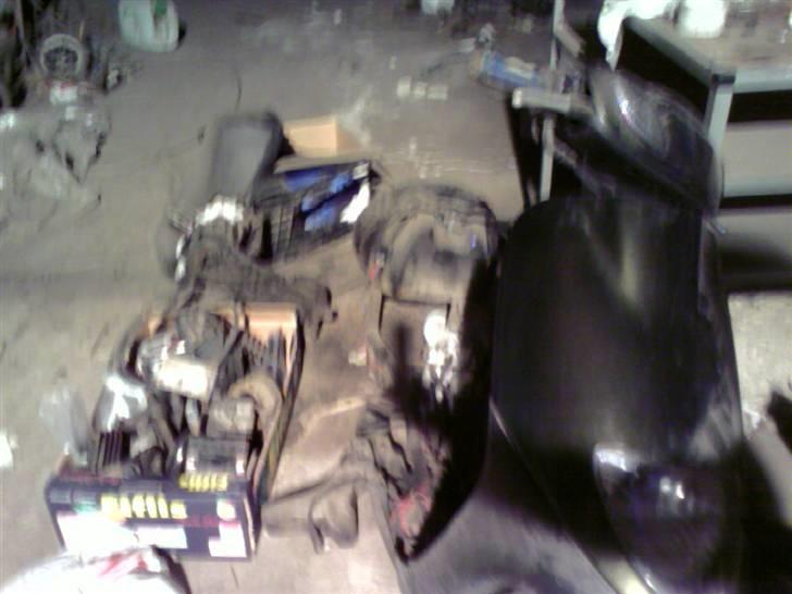 Yamaha space projekt (SOLGT) billede 1