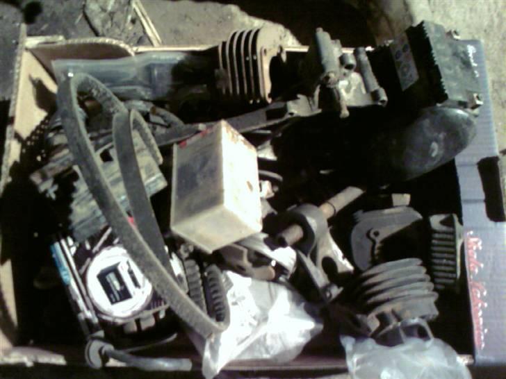 Yamaha space projekt (SOLGT) billede 6