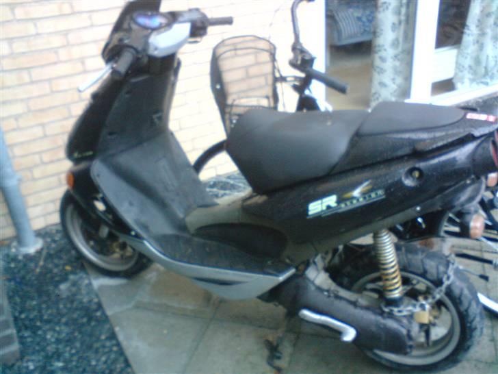 Aprilia SR 50 LC (SOLGT) billede 1