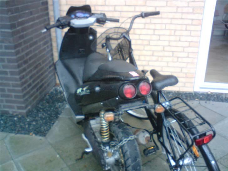 Aprilia SR 50 LC (SOLGT) billede 2
