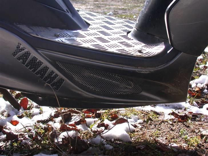 Yamaha Jog R AC Nu med sport :D  - Mit blå neon : P billede 5