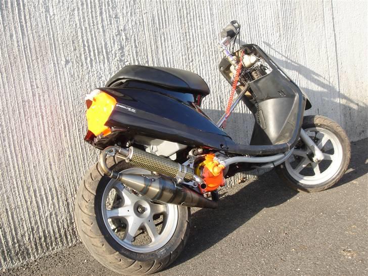 Yamaha Jog AS/RR **SOLGT* - Færdig samlet her hjemme :) billede 2