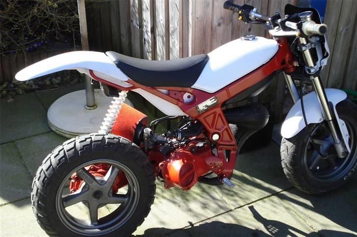 Suzuki Street Magic *Solgt* billede 2