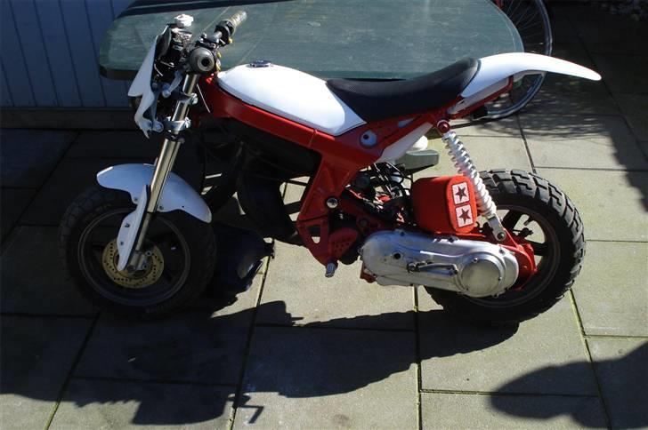 Suzuki Street Magic *Solgt* billede 4