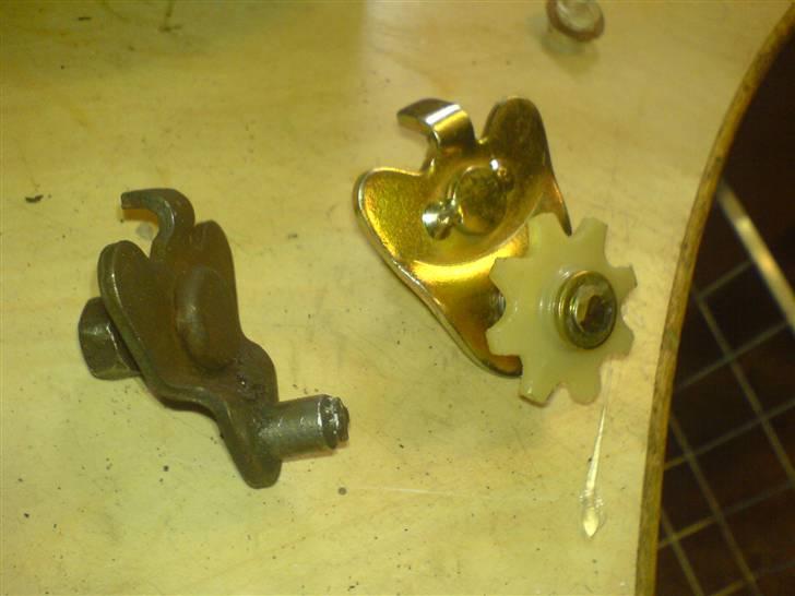 Vespa Ciao - 17/3/08: Gammel og ny kædestrammer billede 17