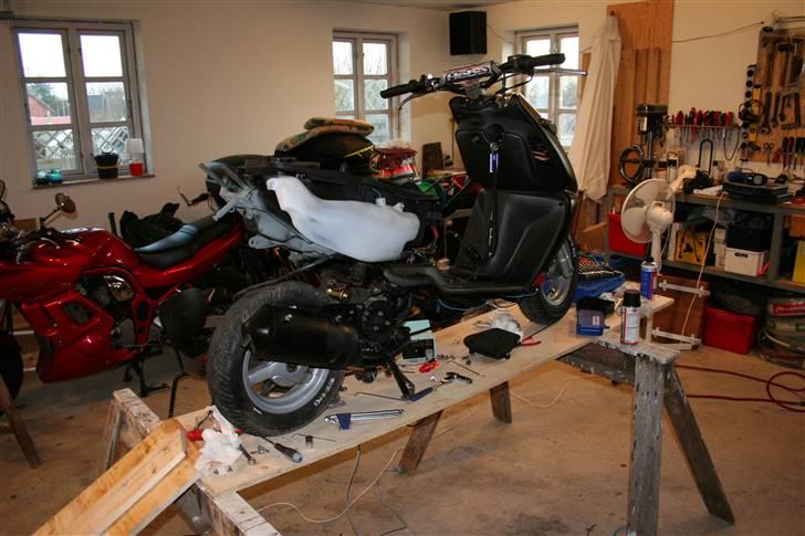 Aprilia #Sonic'^ ²ºº5 <3  * VÆK * - :´) <3 - Som den så ud da det store projekt gik igang ..  billede 6