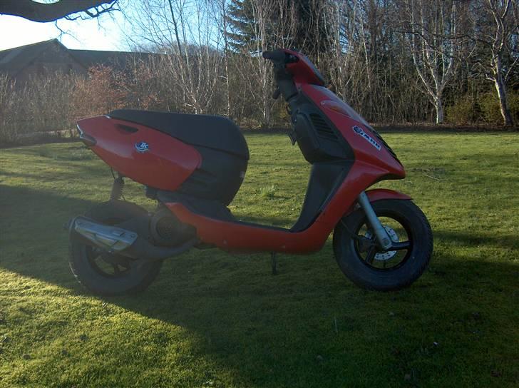 Aprilia Sonic 2002 'SOLGT' - Som den ser ud nu :p billede 2