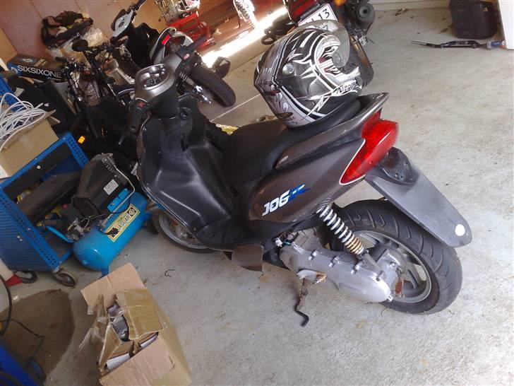 Yamaha jog r  (solgt) - taget den 18-3-08 billede 9