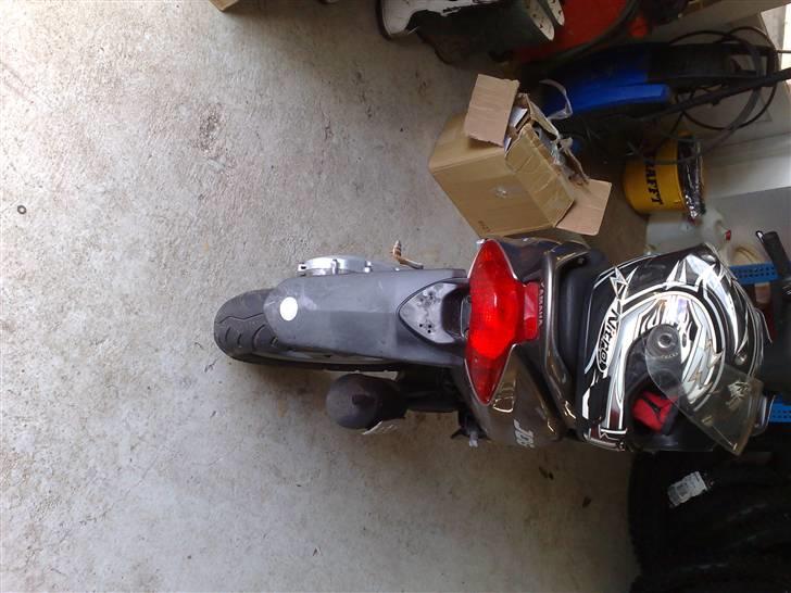 Yamaha jog r  (solgt) - taget den 18-3-08 billede 10