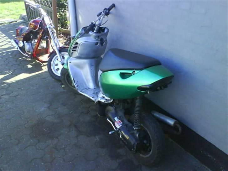 Aprilia Sonic AC - Sammen med lillebror´s Chopper ;P billede 10