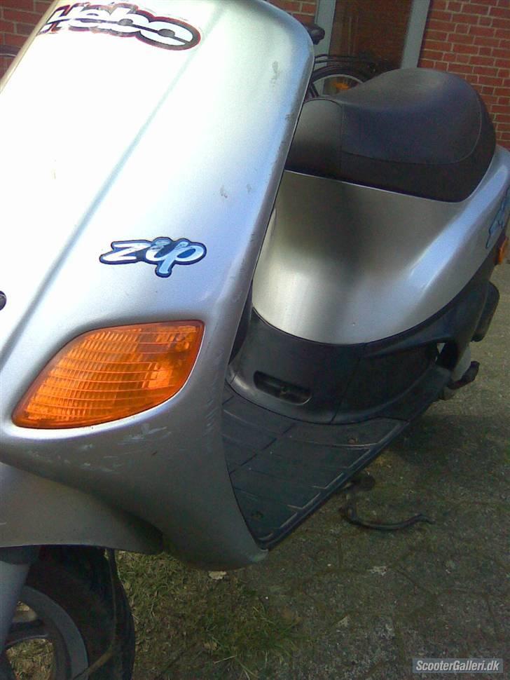 Piaggio Zip Gl - SOLGT - billede 2