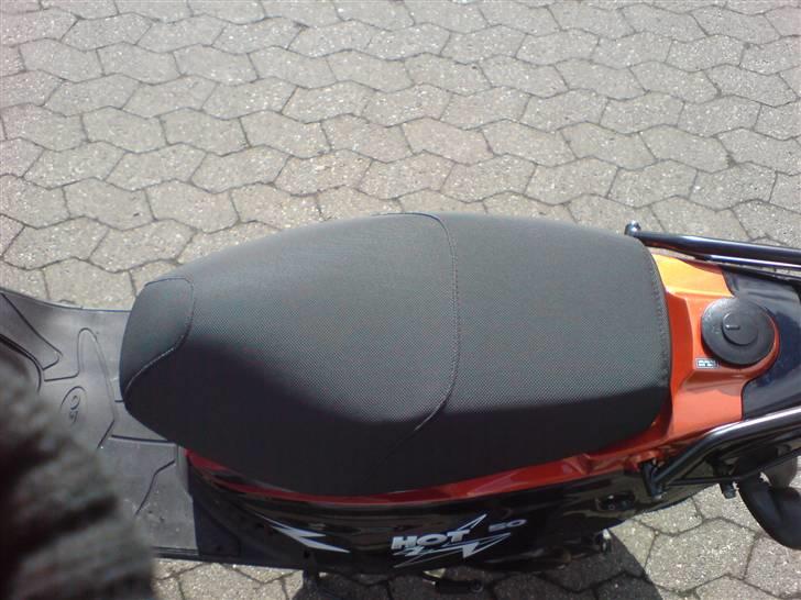 PGO Hot50 // Byttet billede 16