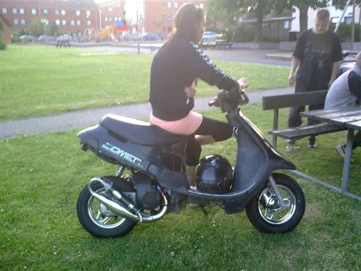 PGO comet byttet billede 1