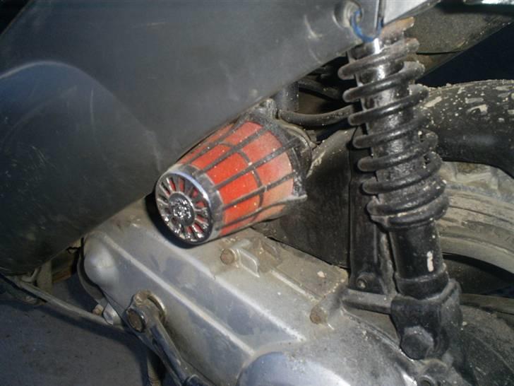 Piaggio zip (SOLGT) - hebo filtret billede 3