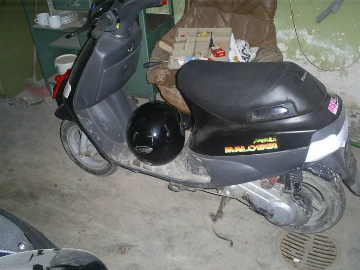 Piaggio zip (SOLGT) - efter jeg havde lavet anlæget .  =) billede 6