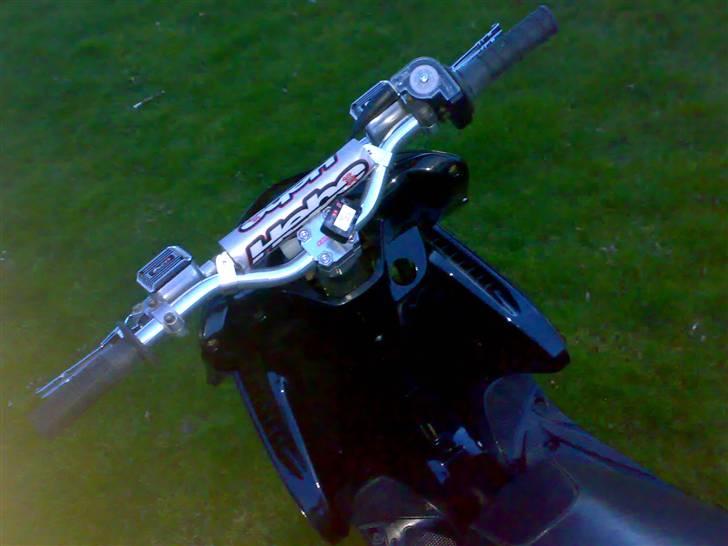 Yamaha Aerox Pata negra SOLGT billede 10