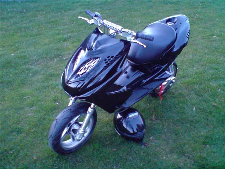 Yamaha Aerox Pata negra SOLGT billede 12