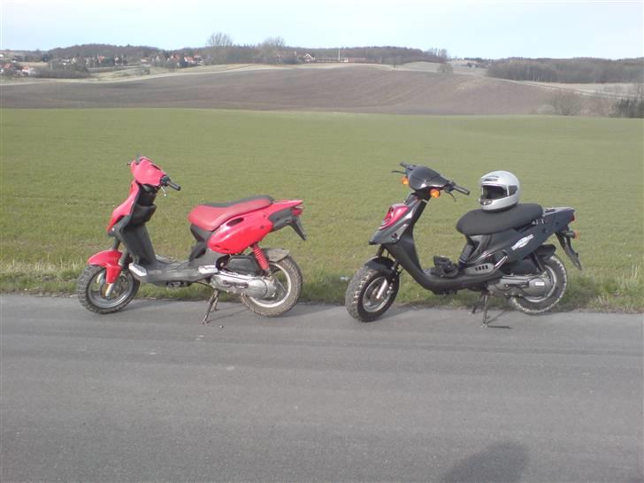 PGO Hot 50 - Solgt :) billede 7