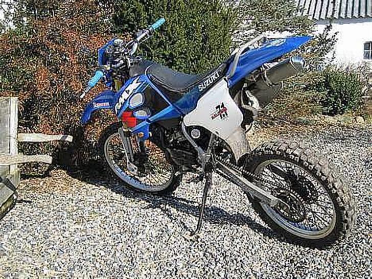 Suzuki RMX  Solgt :) billede 3