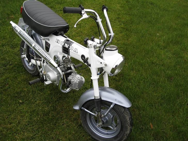 Honda Dax ST50 billede 3