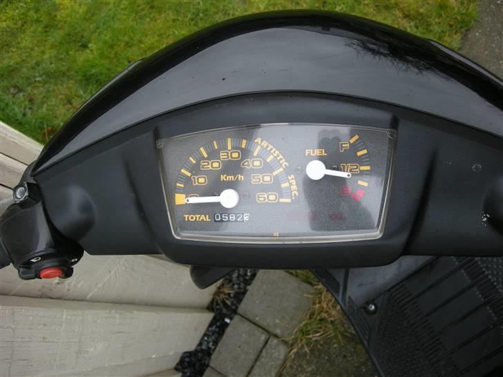 Yamaha Jog  $Solgt$ billede 5