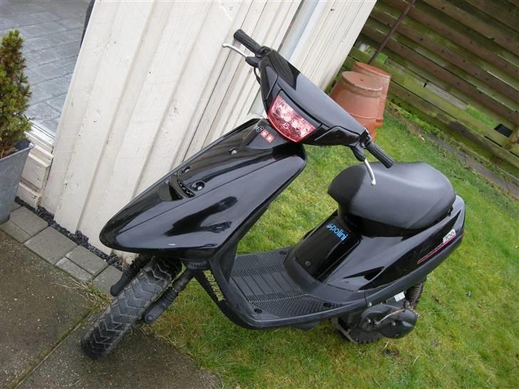 Yamaha Jog  $Solgt$ billede 8